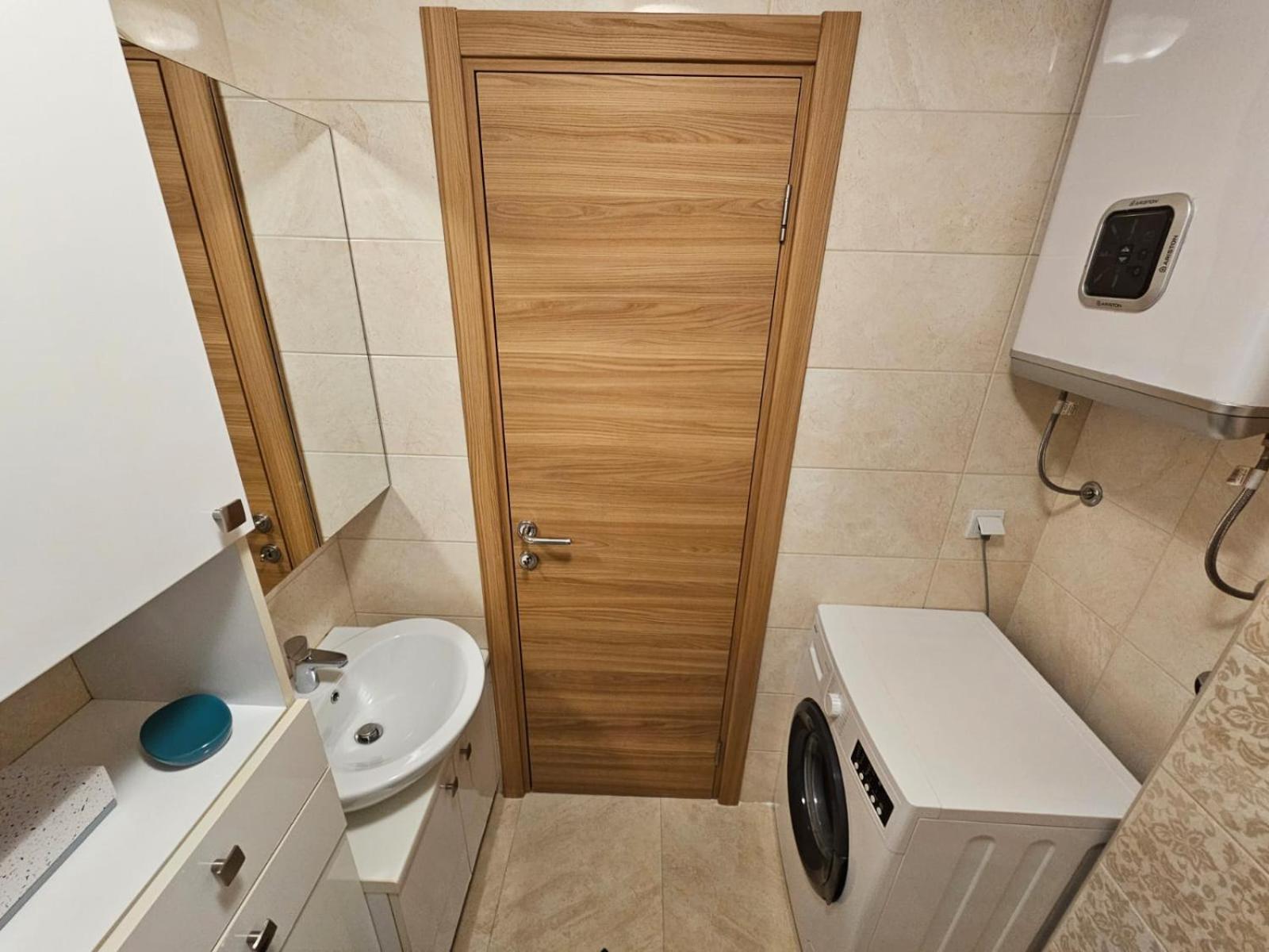 Agape Apartment Подгорица Екстериор снимка